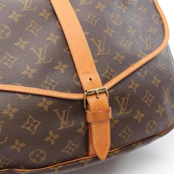 LOUIS VUITTON Brown Monogram Leather Shoulder Bag - Picture 9 of 11